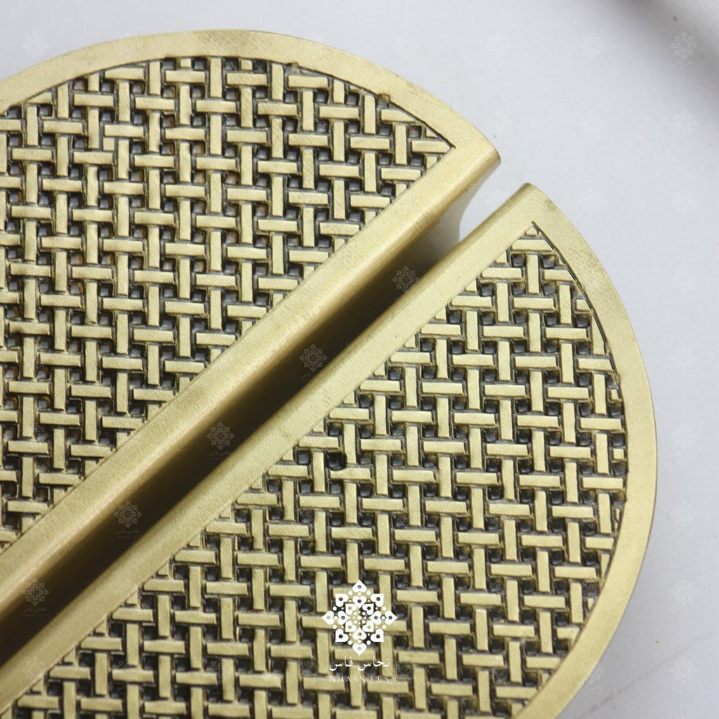 MAJESTY - Poignée de porte en laiton en relief vernis - NHASSFES