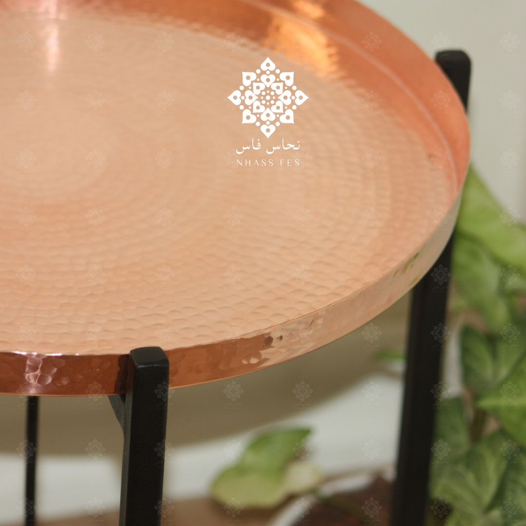 ZEN - Table d'Appoint Pliante en Cuivre martelé et Fer Forgé 42cm ⌀